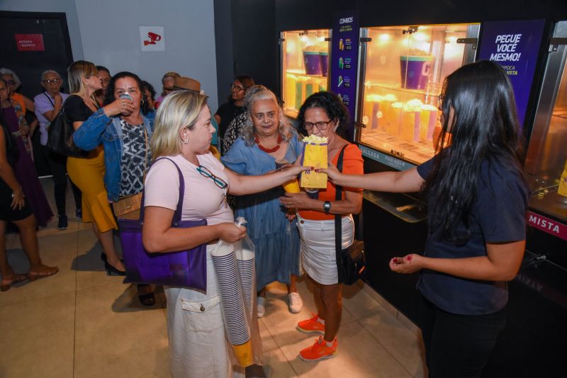 Sessão Cinema 60 + com Idosos CRAS Ananindeua No Shopping Metrópole