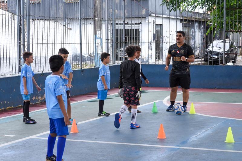 Projeto bom de bola bom de escola