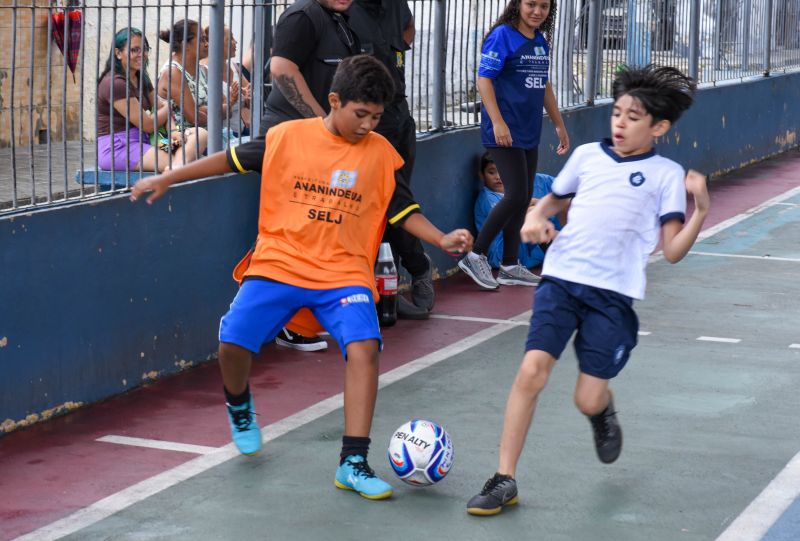 Projeto bom de bola bom de escola