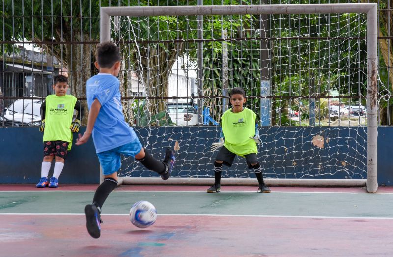 Projeto bom de bola bom de escola