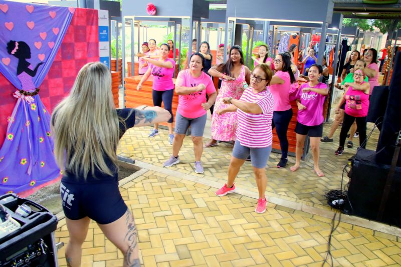 Feira do Artesanato com Programação do Dia Internacional da Mulher