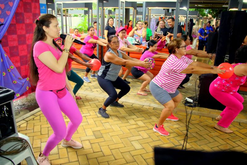 Feira do Artesanato com Programação do Dia Internacional da Mulher