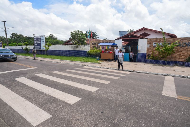 Imagem na faixa no Parque Cultural Vila Maguary e Estrada do Aurá