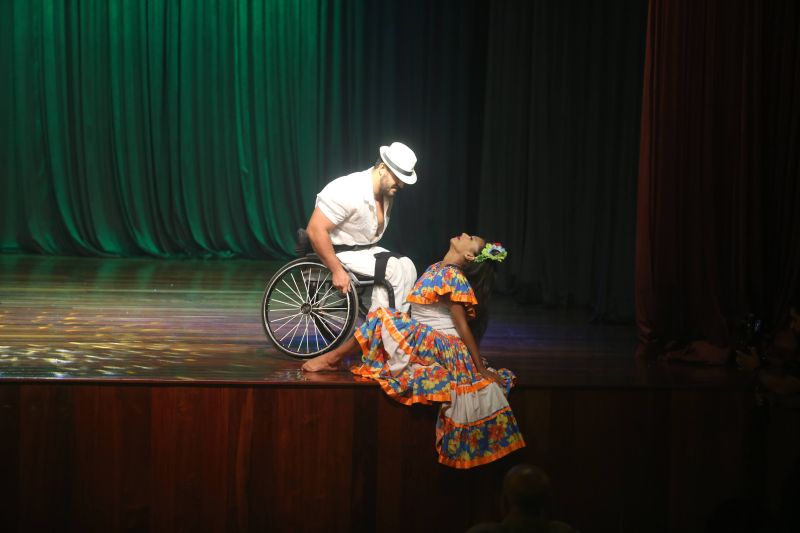 Abertura do Projeto Equatorial , com energia da saúde em movimento no teatro Municipal de Ananindeua