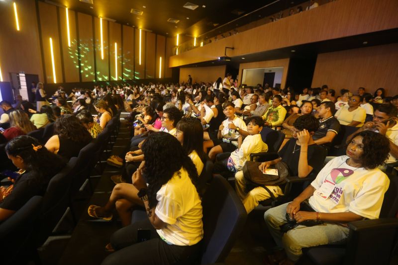 Abertura do Projeto Equatorial , com energia da saúde em movimento no teatro Municipal de Ananindeua