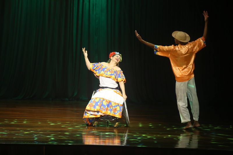 Abertura do Projeto Equatorial , com energia da saúde em movimento no teatro Municipal de Ananindeua