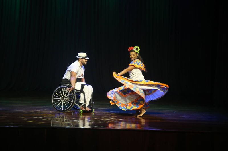 Abertura do Projeto Equatorial , com energia da saúde em movimento no teatro Municipal de Ananindeua