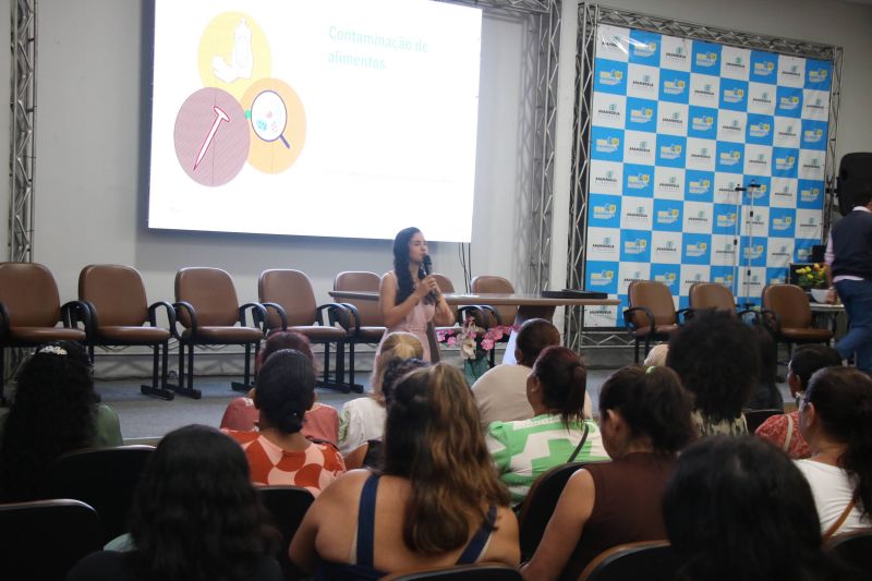 Lançamento do Avental de Ouro no Auditório da Semed