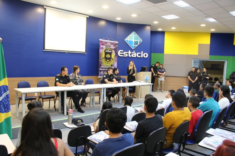 Projeto Anjos da Guarda com primeira aula inaugural.