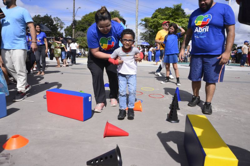Manhã alegre e conscientização sobre autismo no parque Cultural Vila Maguary