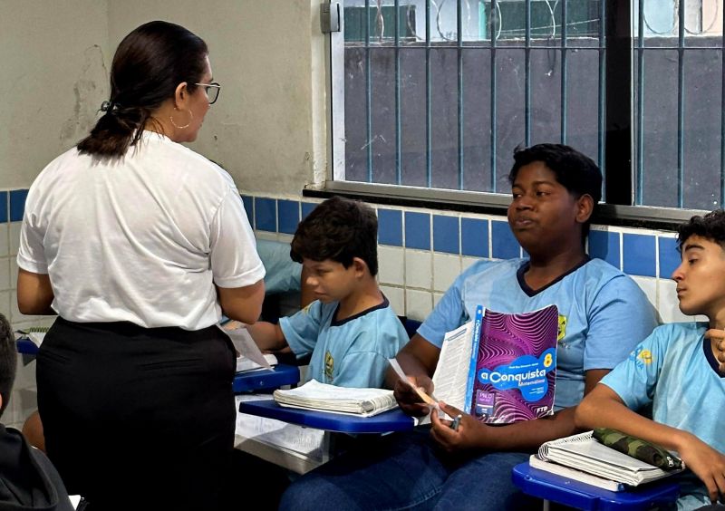 Ação Maio Laranja na escola Novo Tauari