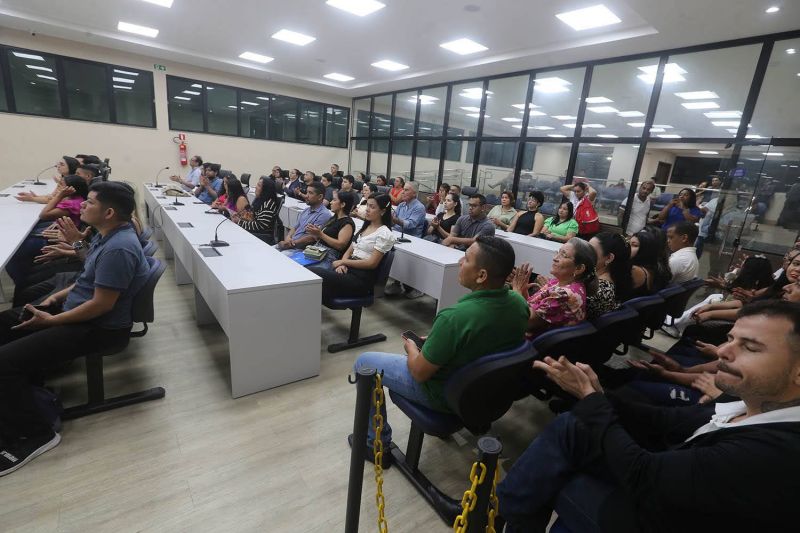 Entrega de Certificados aos alunos do Instituto de Educação Tecnológica Avançada da Amazônia (IETAAM)