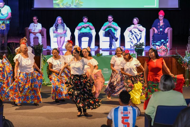 Abertura da Semana do Meio Ambiente no Teatro Municipal de Ananindeua