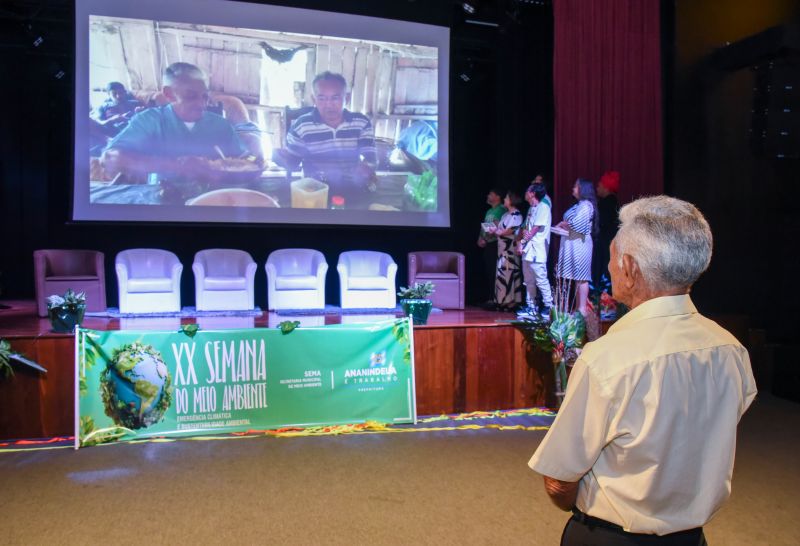 Abertura da Semana do Meio Ambiente no Teatro Municipal de Ananindeua