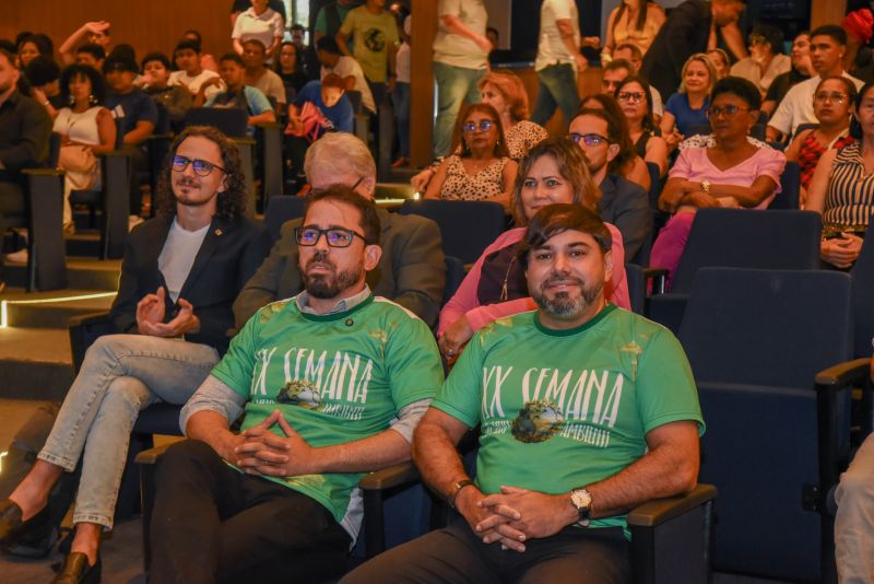 Abertura da Semana do Meio Ambiente no Teatro Municipal de Ananindeua