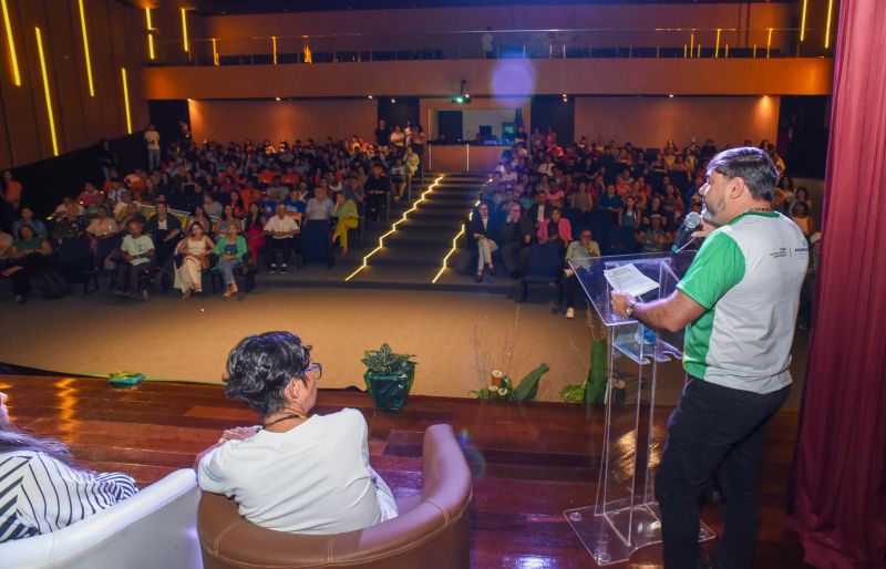 Abertura da Semana do Meio Ambiente no Teatro Municipal de Ananindeua