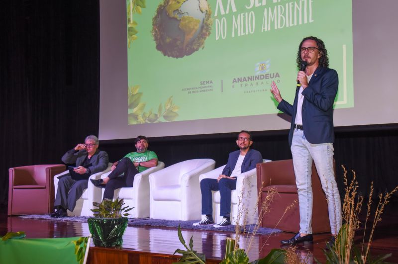 Abertura da Semana do Meio Ambiente no Teatro Municipal de Ananindeua
