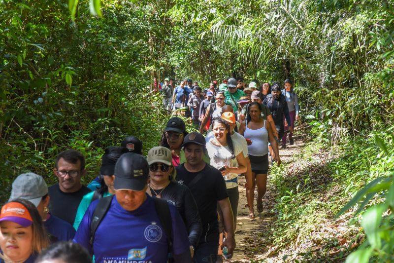 Eco trilha na Ilha de João Pilatos