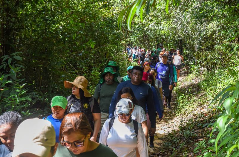 Eco trilha na Ilha de João Pilatos