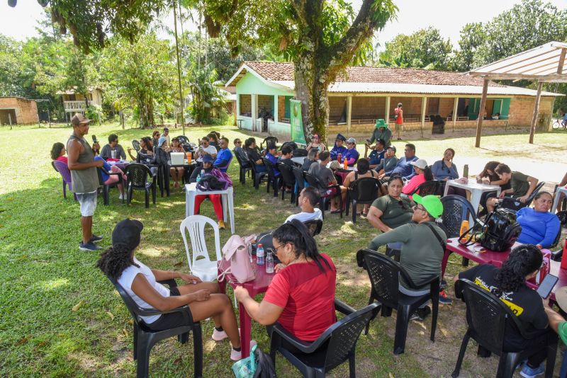 Eco trilha na Ilha de João Pilatos