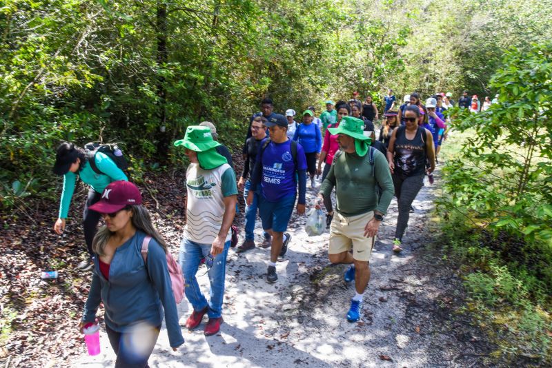 Eco trilha na Ilha de João Pilatos