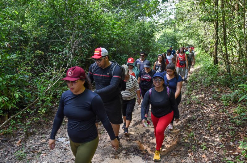 Eco trilha na Ilha de João Pilatos