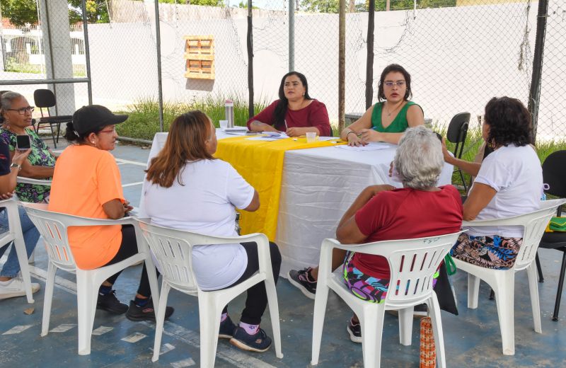Pré Conferências da Mulher no CRAS Estrela do conjunto Júlia Seffer