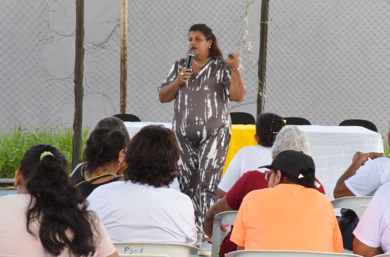 Pré Conferências da Mulher no CRAS Estrela do conjunto Júlia Seffer