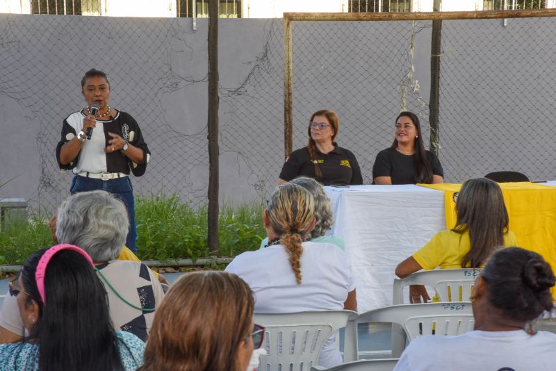 Pré Conferências da Mulher no CRAS Estrela do conjunto Júlia Seffer