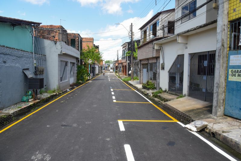 Inauguração Asfáltica com Sinalização na rua Bom Jesus no bairro Centro