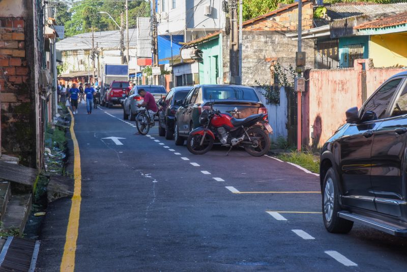 Inauguração Asfáltica com Sinalização na rua Bom Jesus no bairro Centro