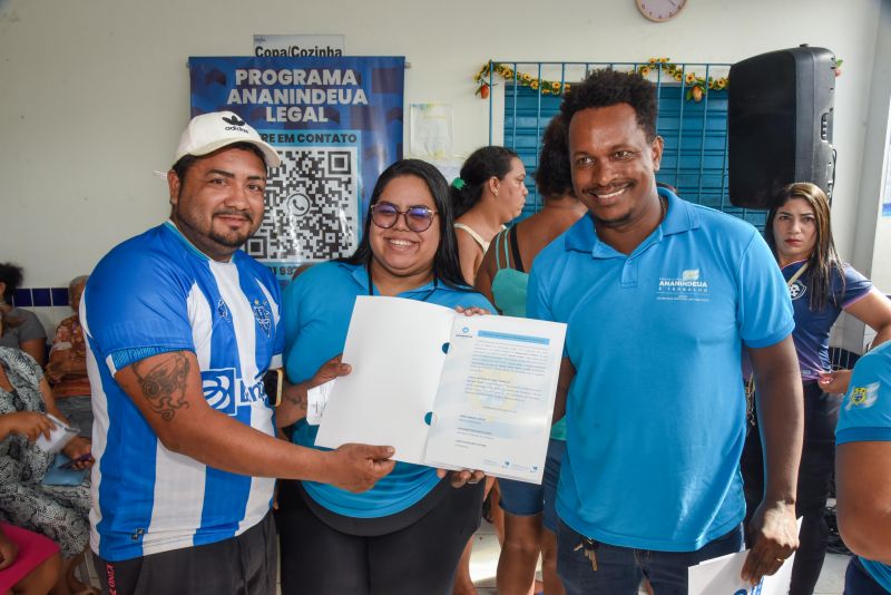 Entrega de Título de Propriedade na comunidade Jardim Vitória no bairro do Icuí