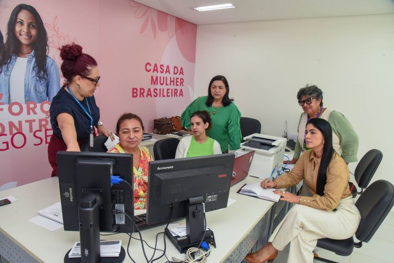 Visitação do Ministério Público da Mulher na Casa da Mulher Brasileira em Ananindeua