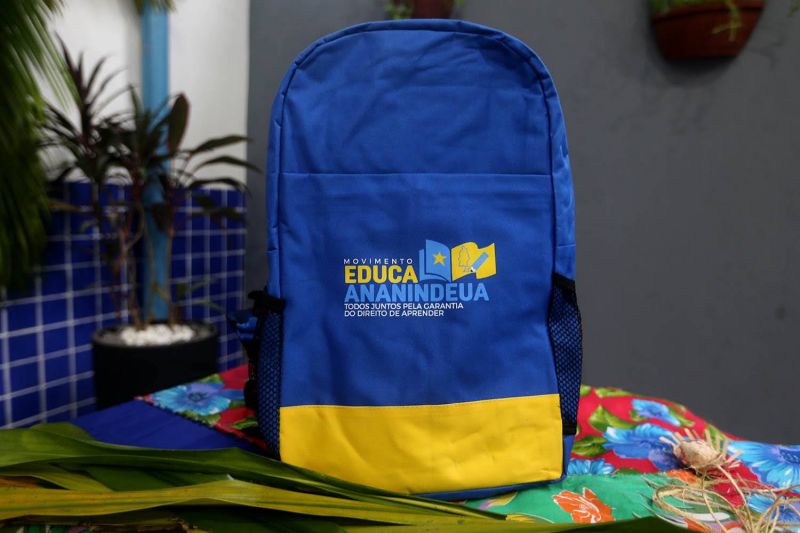 Entrega da Escola Raul Vicente totalmente revitalizada bairro Centro