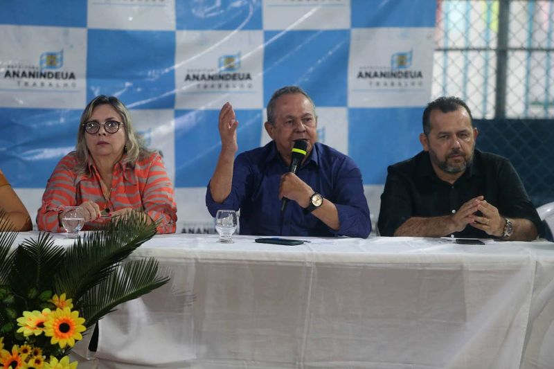 Audiência Pública PPA e LOA na escola Álvaro Adolfo no bairro Guanabara