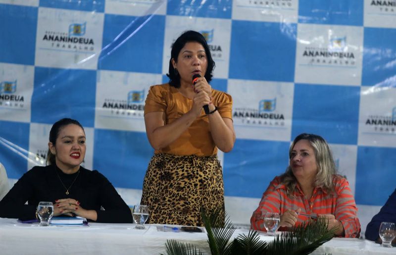Audiência Pública PPA e LOA na escola Álvaro Adolfo no bairro Guanabara