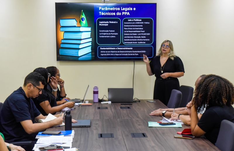1º Dia de oficinas temáticas diretrizes econômicas e ambientais para o PPA 2026-2029 e LOA 2026 em Ananindeua