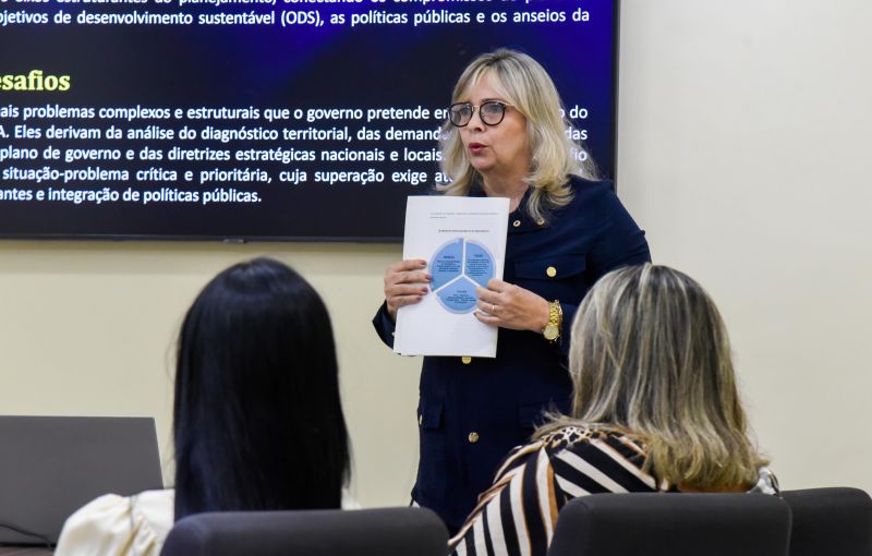 2º Dia de oficinas temáticas diretrizes econômicas e ambientais para o PPA 2026-2029 e LOA 2026 em Ananindeua
