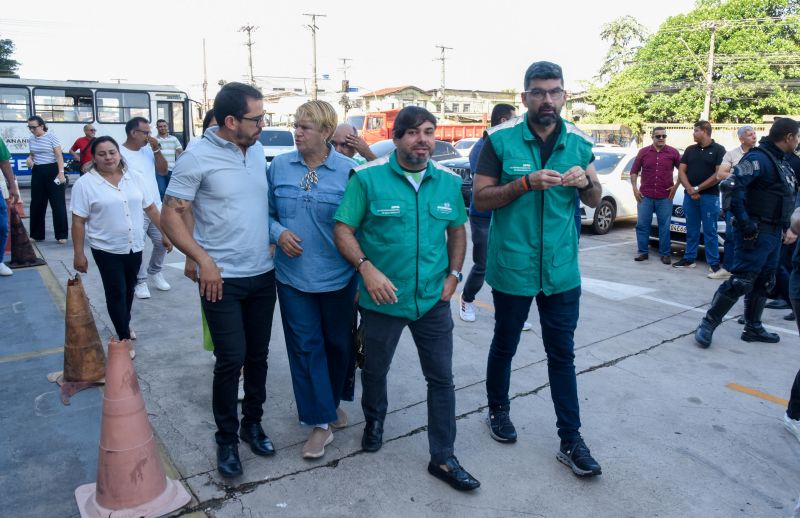 Entrega de equipamentos eletrônicos e notebook para secretária de Meio Ambiente adquirido por compensação ambiental