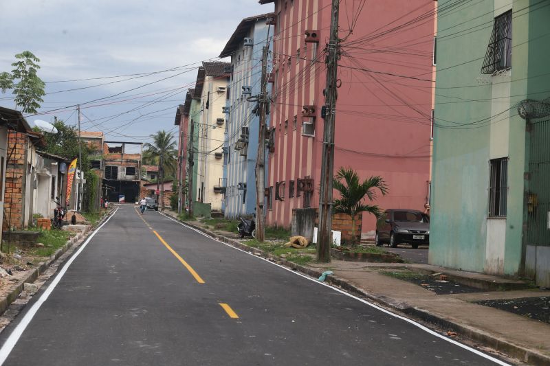Inauguração de ruas pavimentadas no conjunto Clodomir de Nazaré no Distrito Industrial