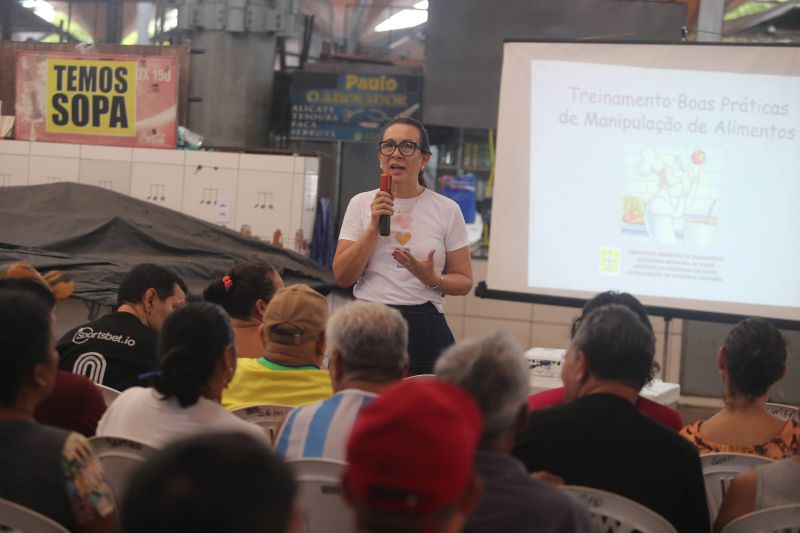 Curso de manipulação de alimentos na feira da Cidade Nova lV