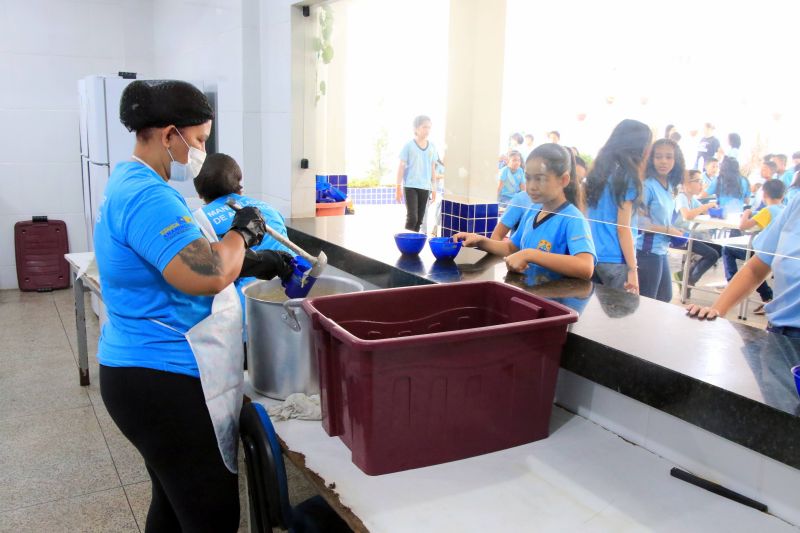 Tá na Hora da Merenda na EMEF Santa Margarida Antioquia Psídia