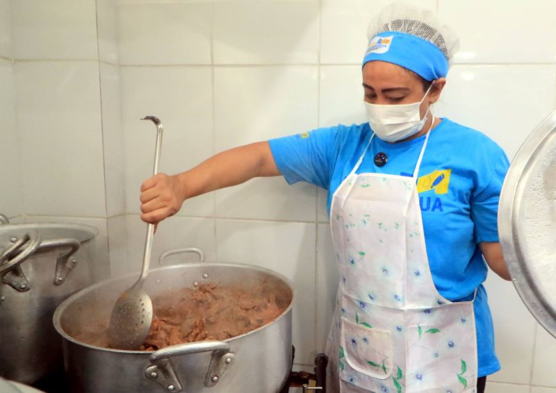 Tá na Hora da Merenda na EMEF Santa Margarida Antioquia Psídia