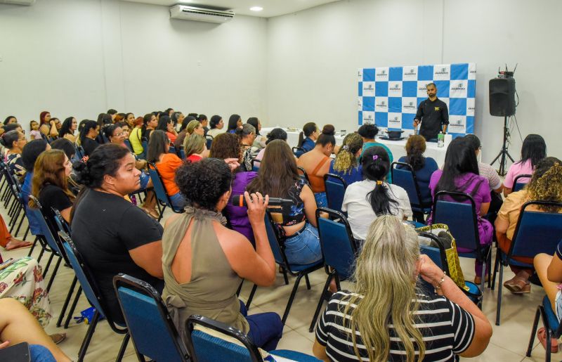 Imagens do Curso Doces Que Encantam na ACIA