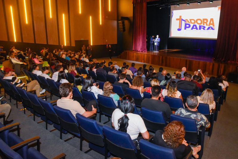 Lançamento do Adora Pará no teatro Municipal de Ananindeua