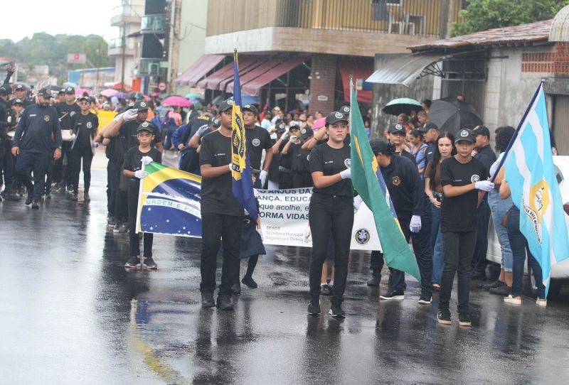 Desfile dos Anjos da Guarda