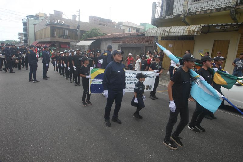Desfile dos Anjos da Guarda