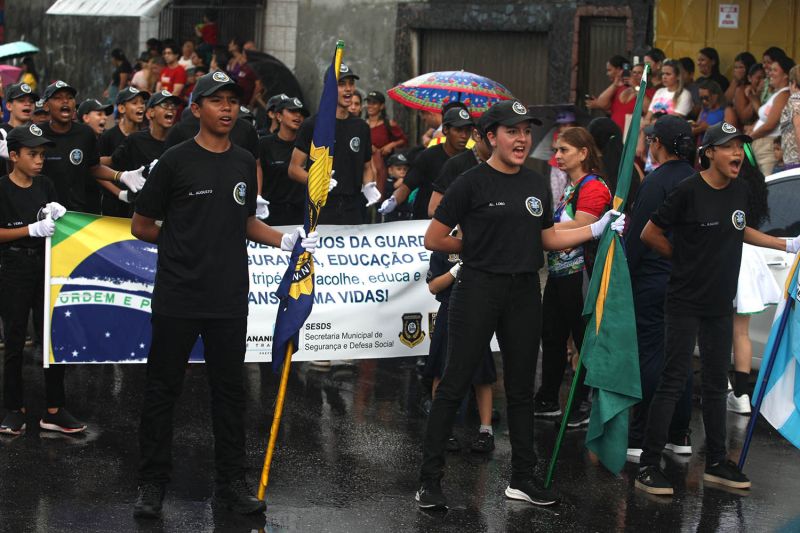 Desfile dos Anjos da Guarda