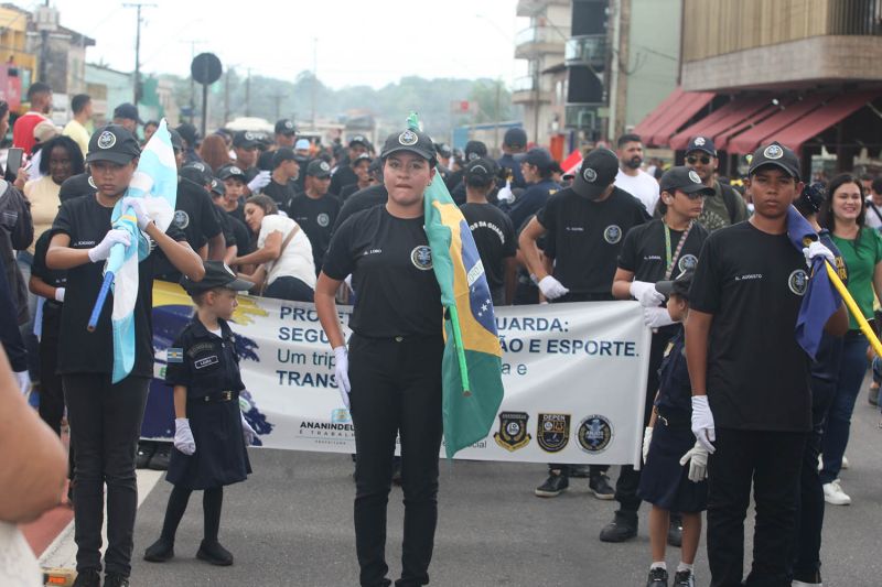 Desfile dos Anjos da Guarda