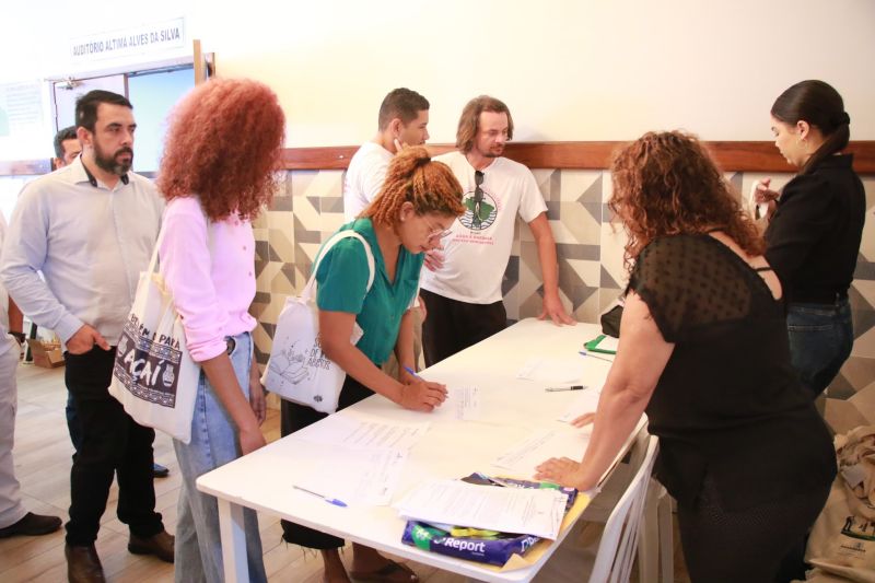 Conferência Municipal de Meio Ambiente no auditório da SEMED